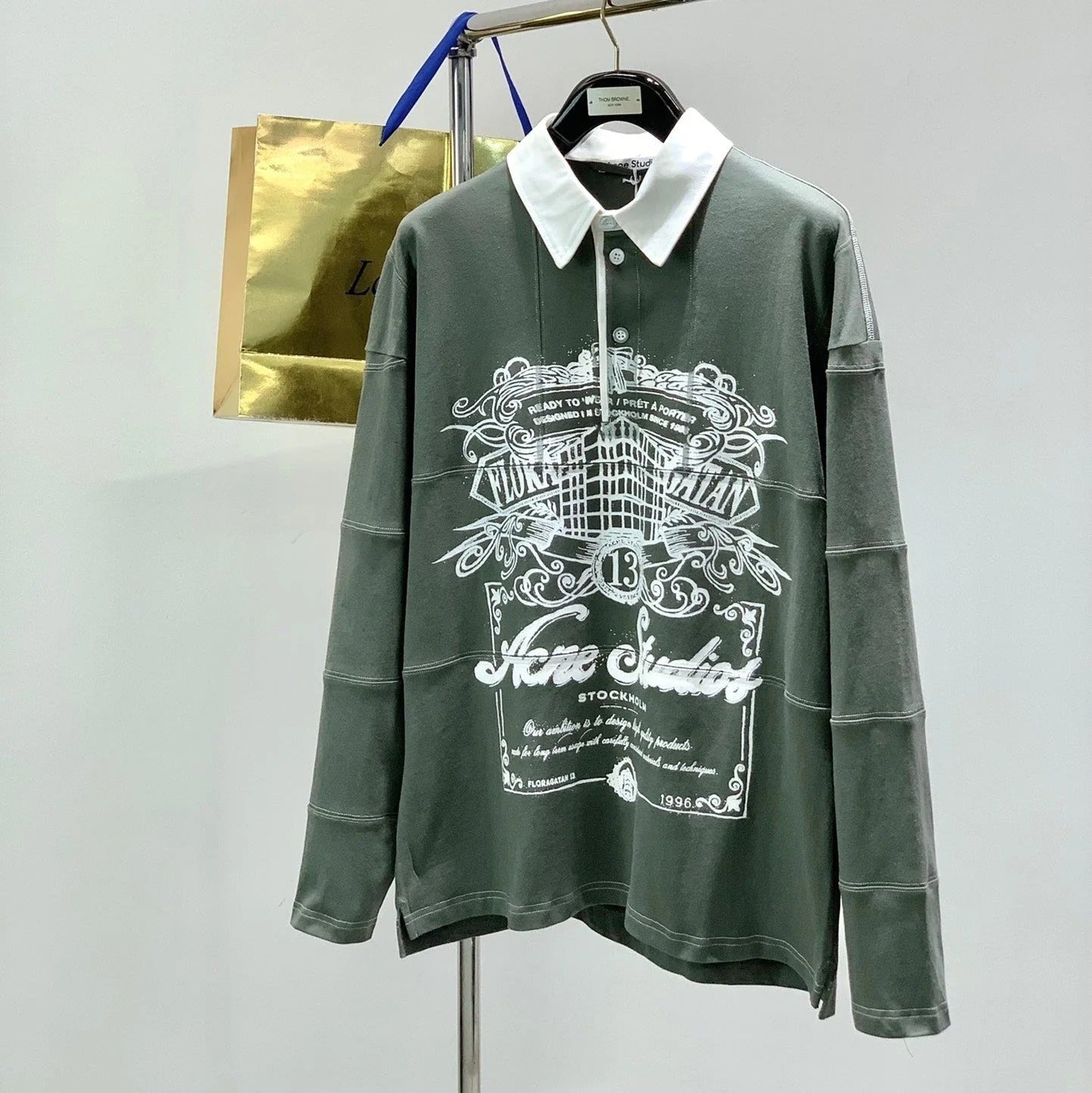 DIOR
