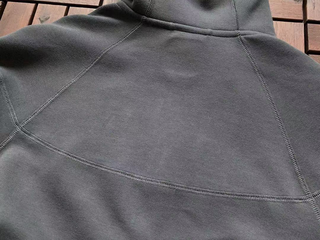 TF 2023 FB7921-060 zip-up coat pants
