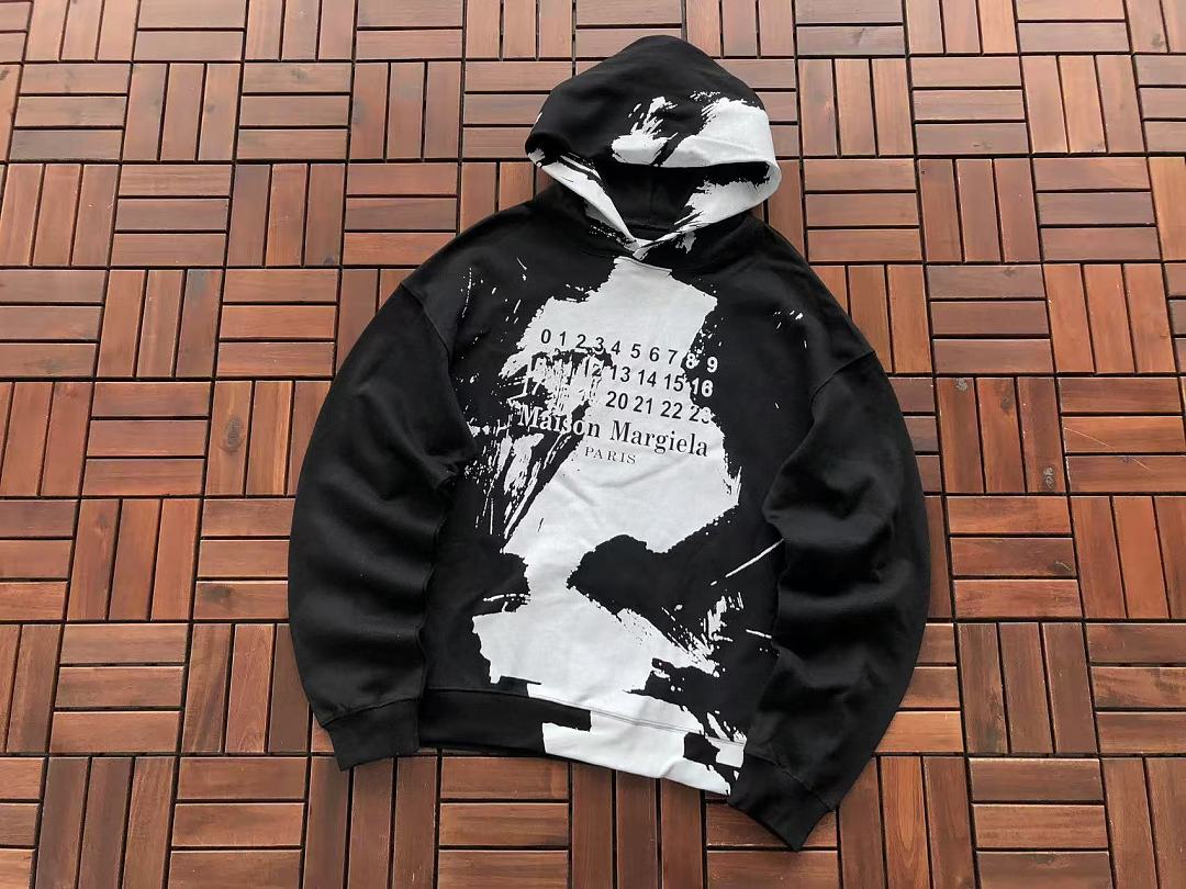 M🔥IS🔥N M🔥R🔥IE🔥A HOODIE