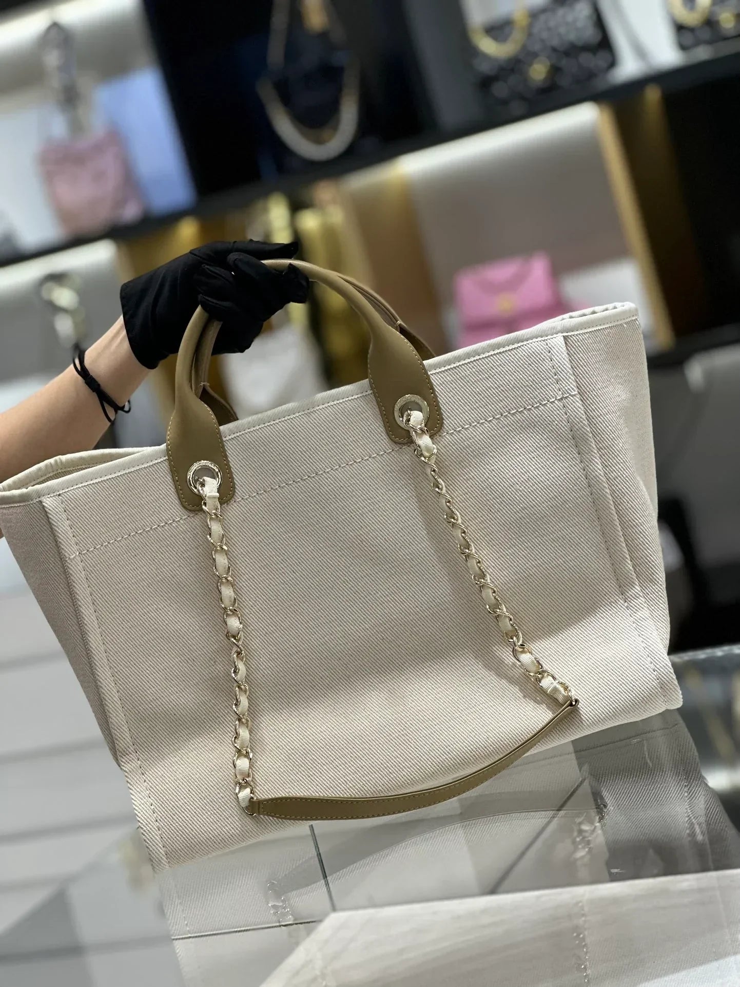 CHANEL