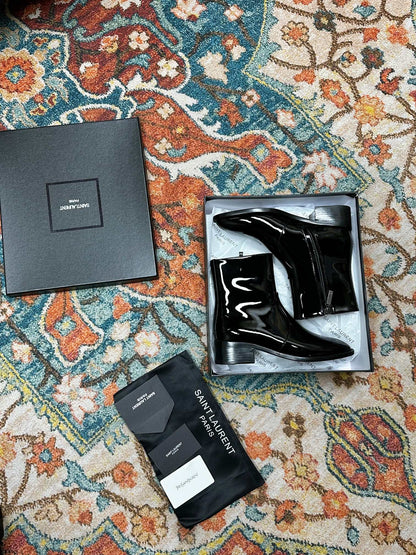 Saint Laurent
