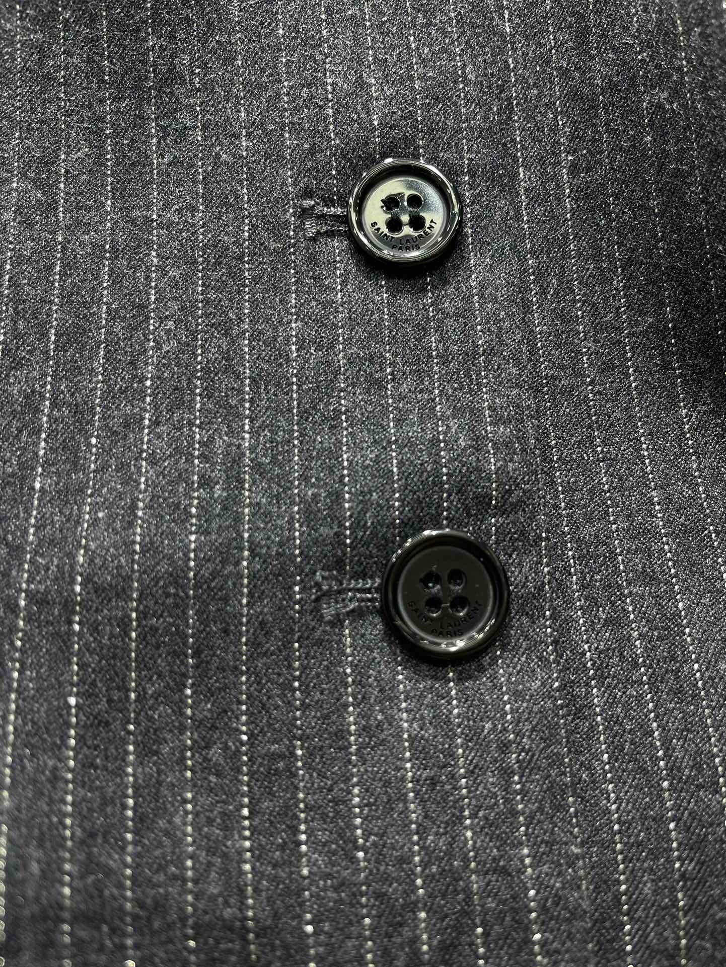 Saint Laurent