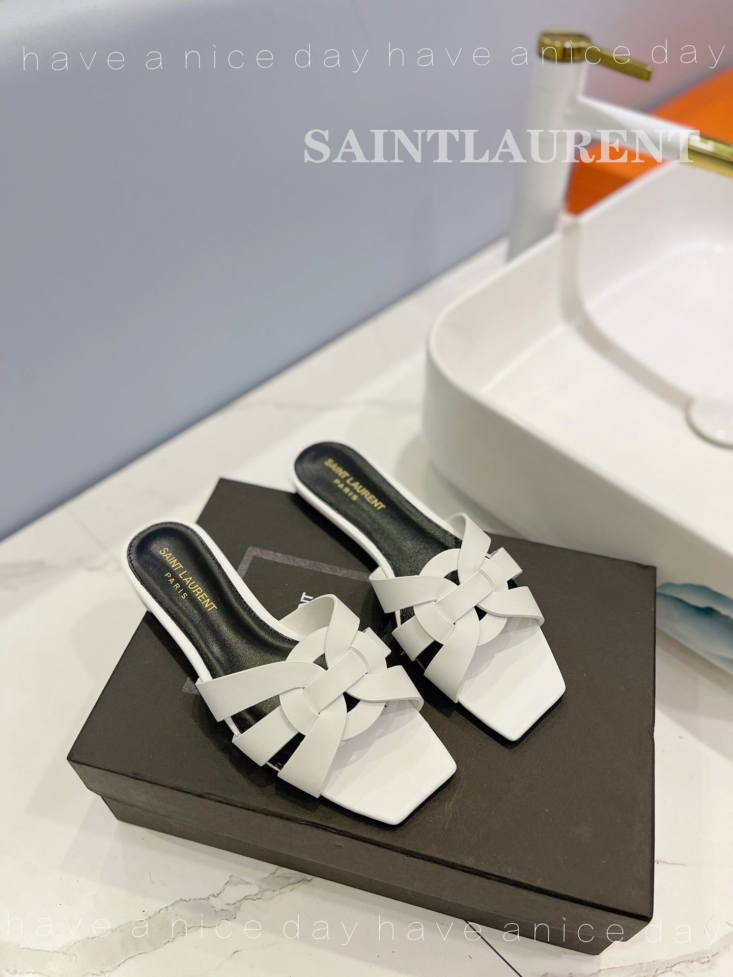 Saint Laurent