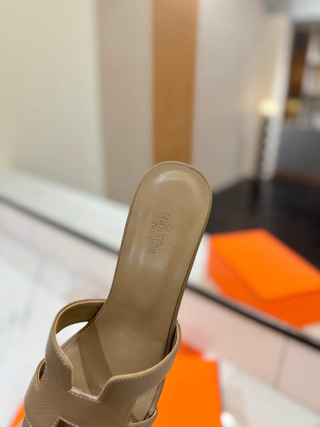 Hermès