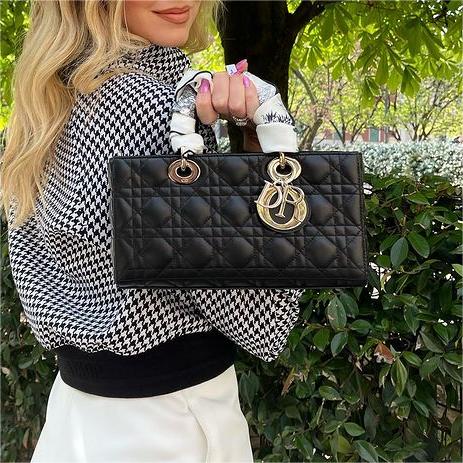 DIOR
