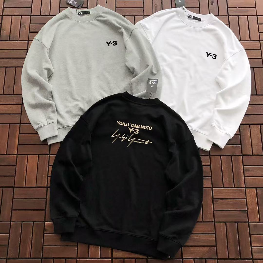 Y🔥 & 🔥DI🔥AS SWEATER