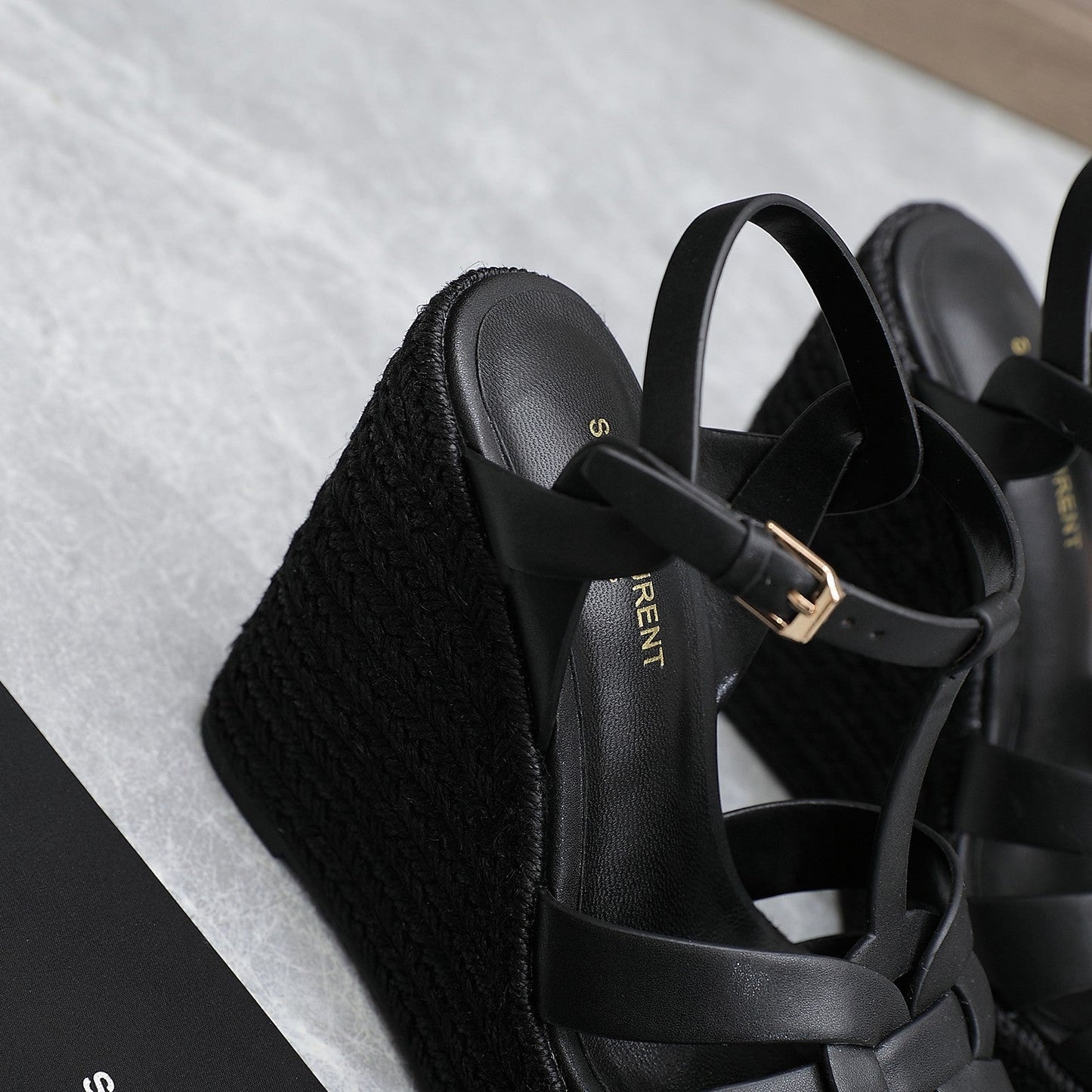 Saint Laurent