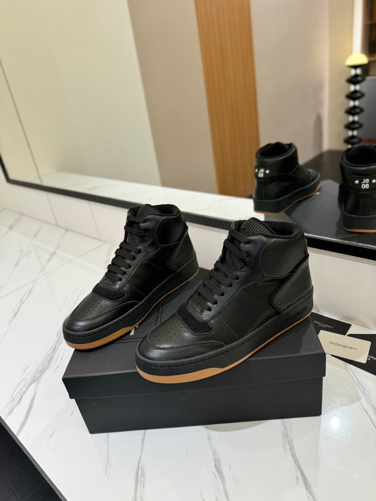 Saint Laurent