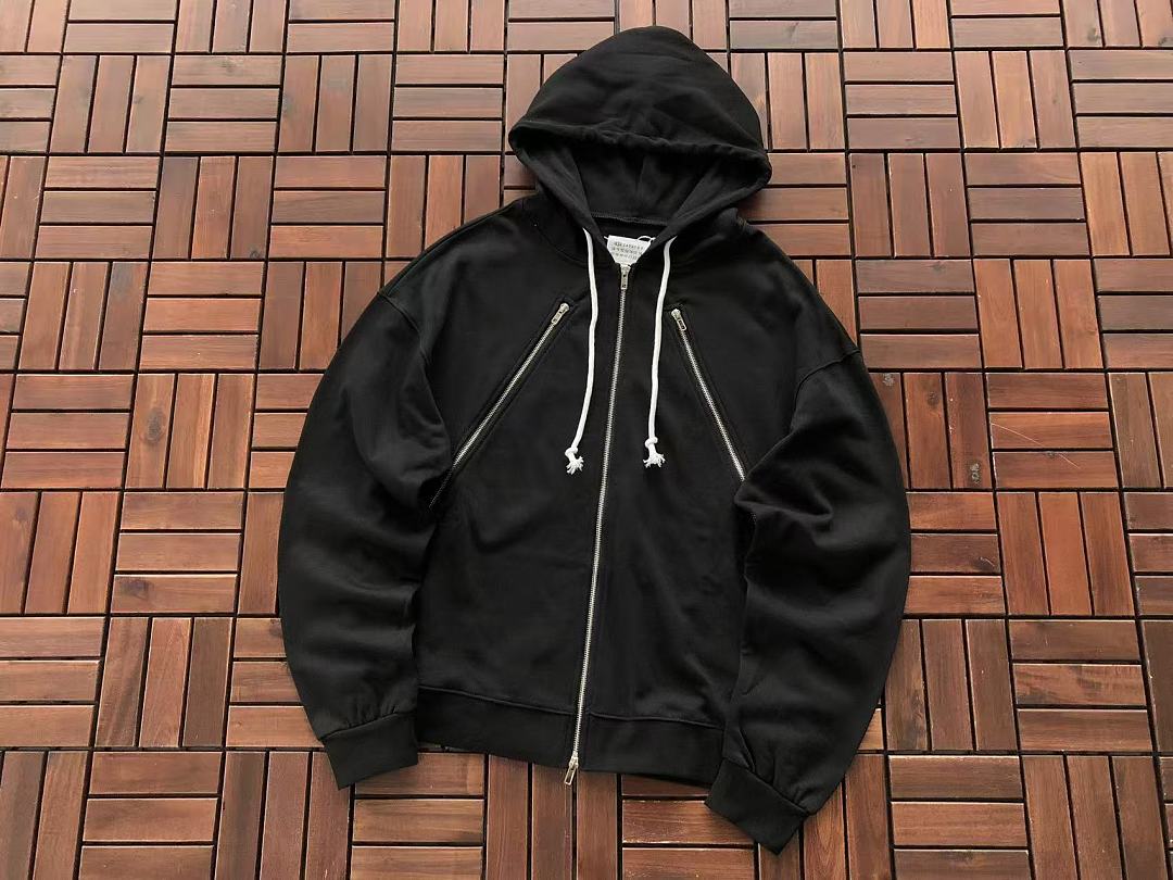 M🔥IS🔥N M🔥R🔥IE🔥A HOODIE