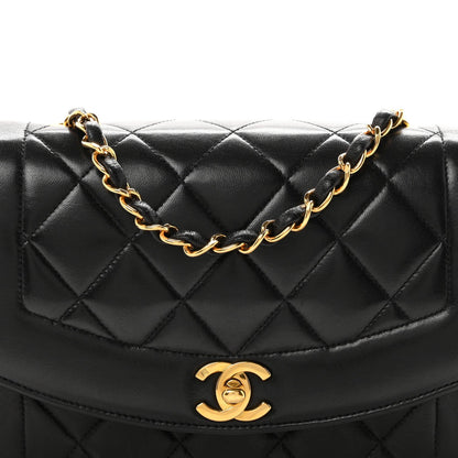 Lambskin Quilted Small Single Flap Black