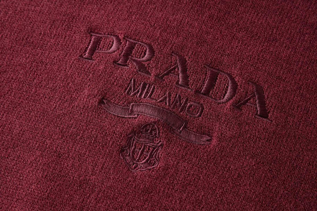 CAMISETA PRADA - 213
