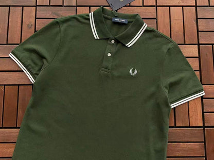 FRED PERRY T-SHIRT