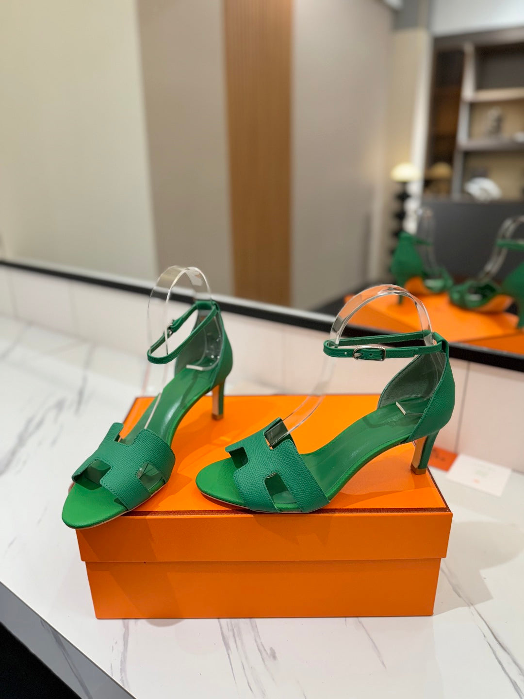 Hermès