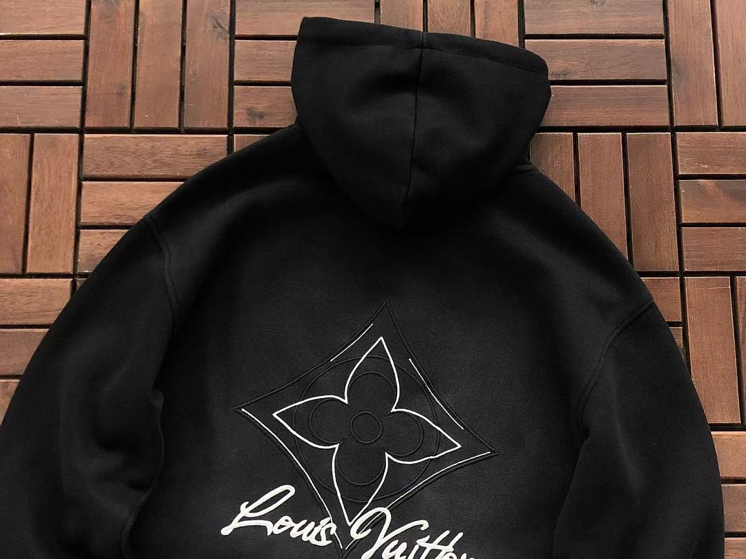 L🔥HOODIE