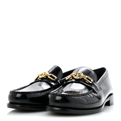 Glazed Calfskin Chess Flat Loafer 41 Black