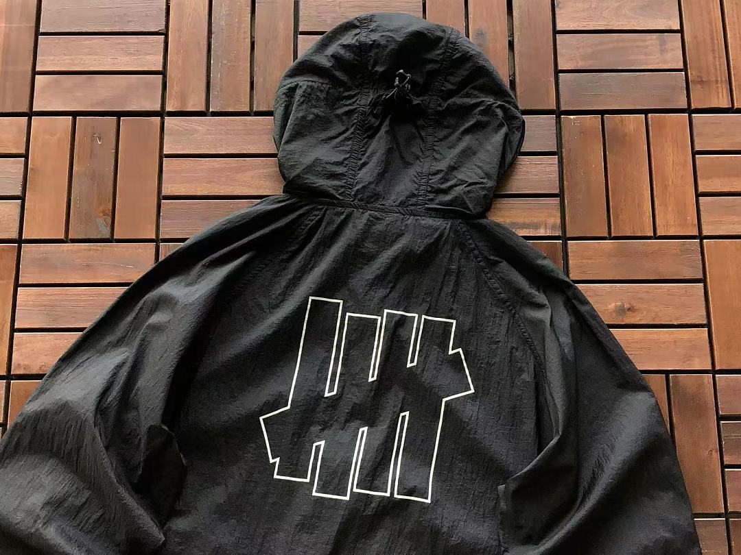 UNDEFEATED JACKET