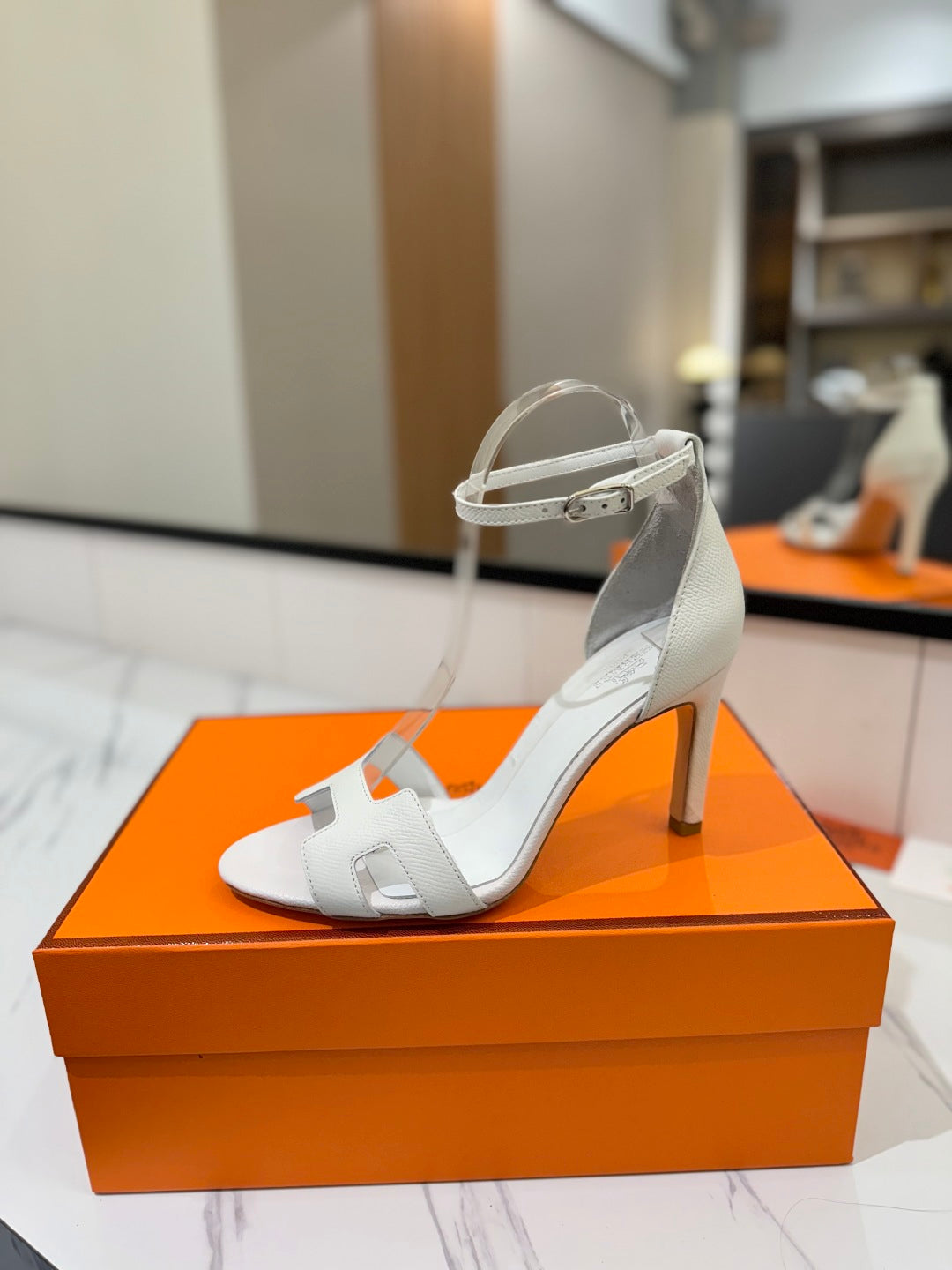 Hermès