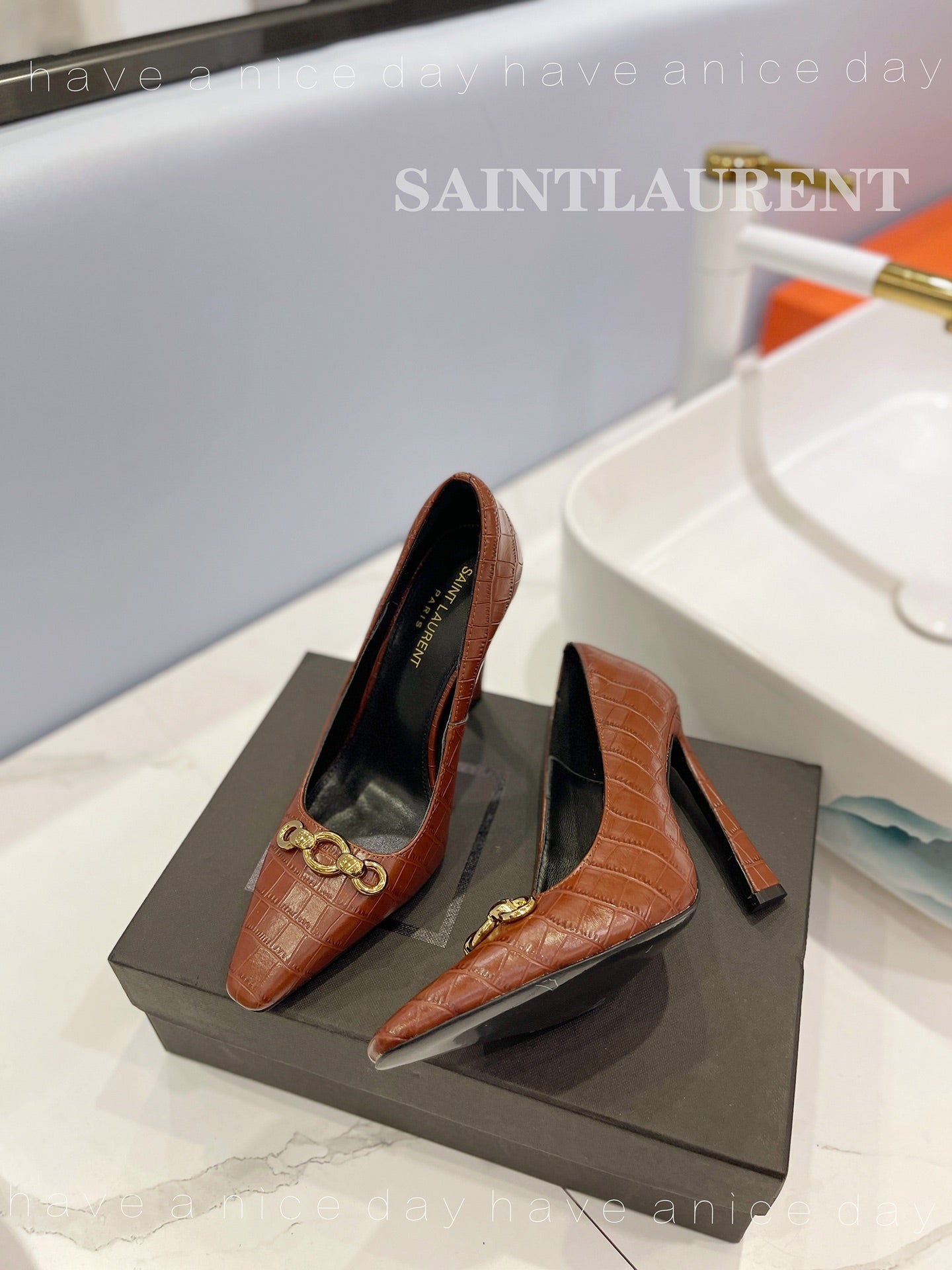 Saint Laurent