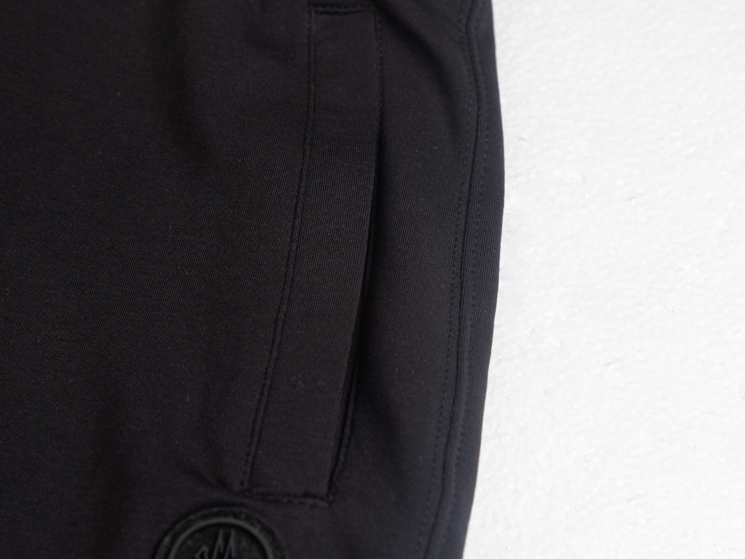 PANTALON CORTO MONCL£R