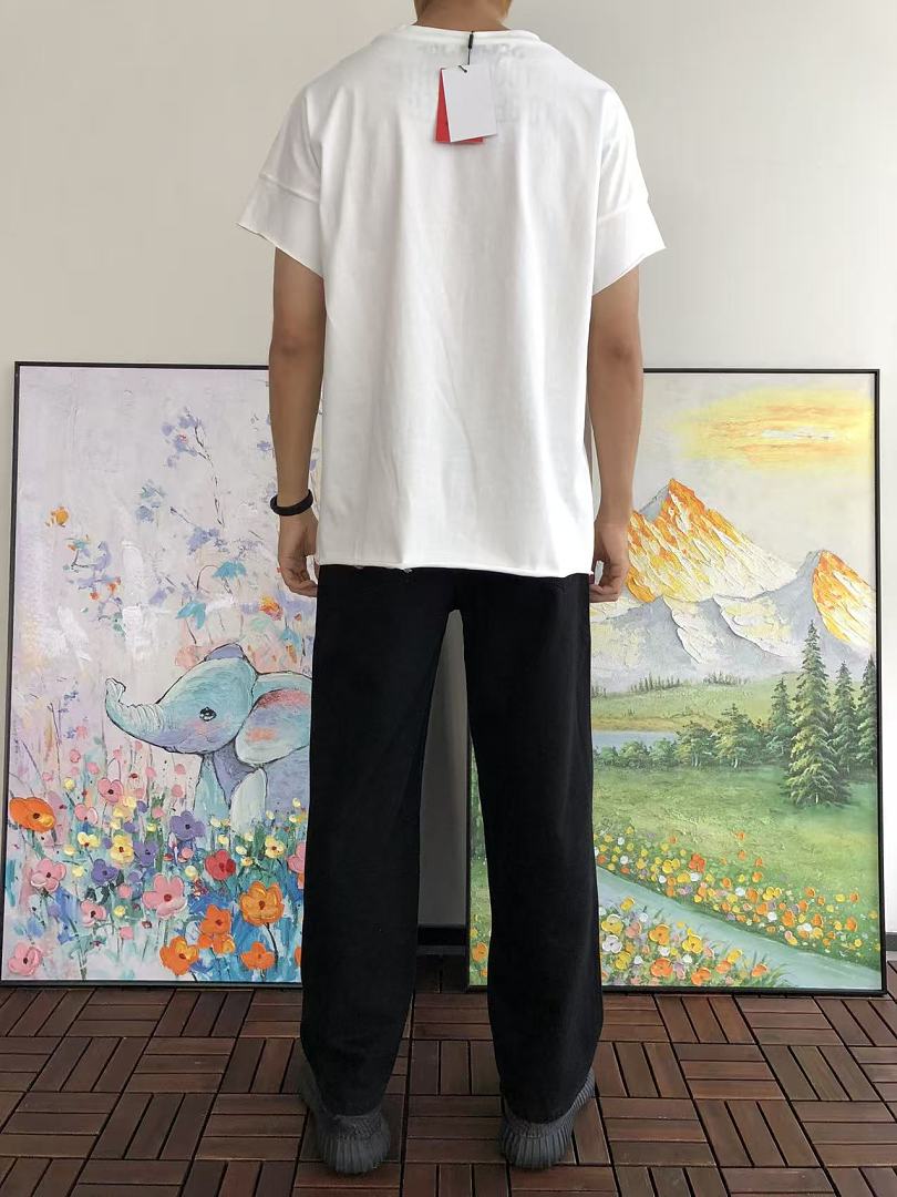 VINTAGE T-SHIRT