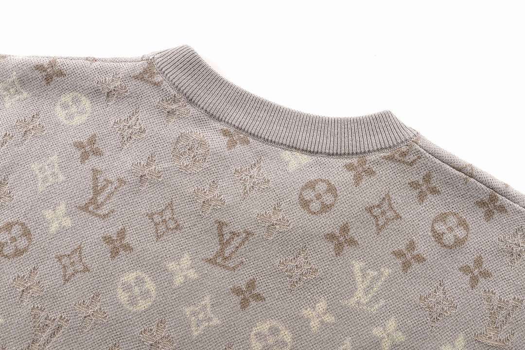 CAMISETA LV - 8