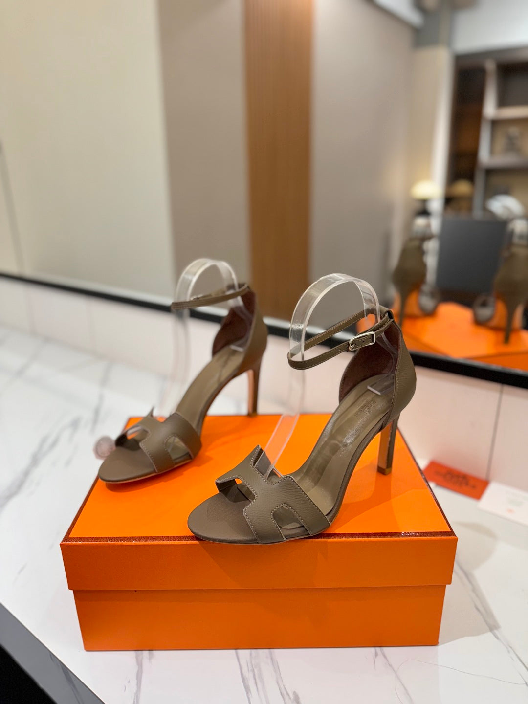 Hermès
