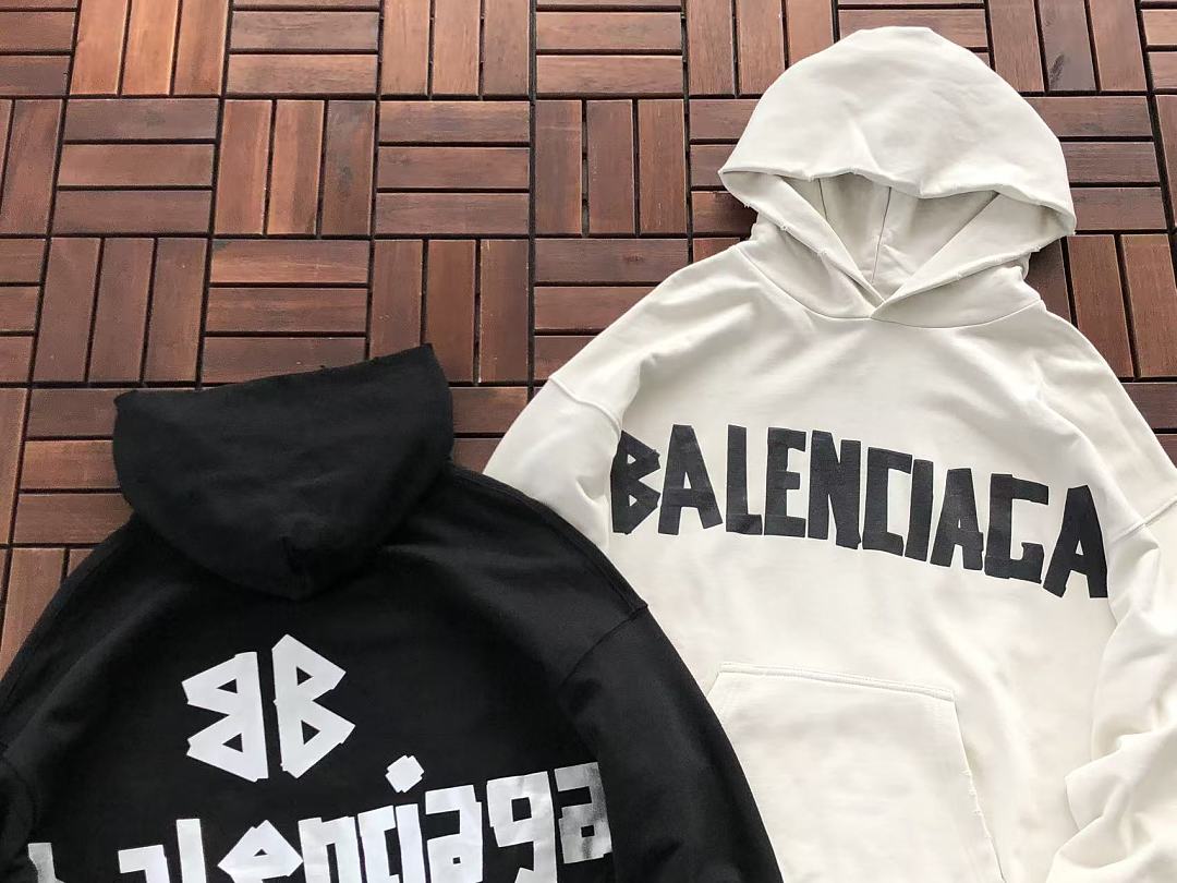 B🔥L🔥🔥🔥IA🔥A HOODIE