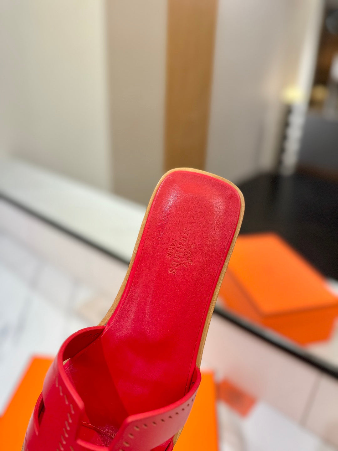 Hermès