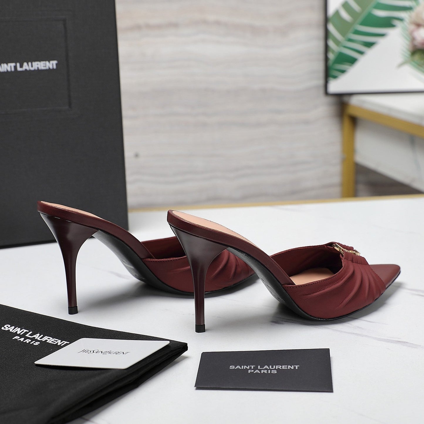 Saint Laurent