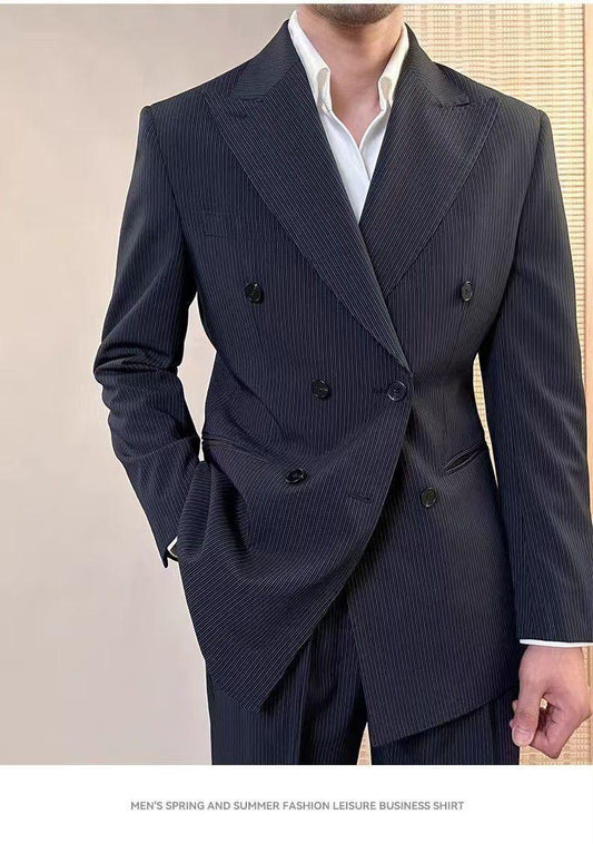 TRAJE