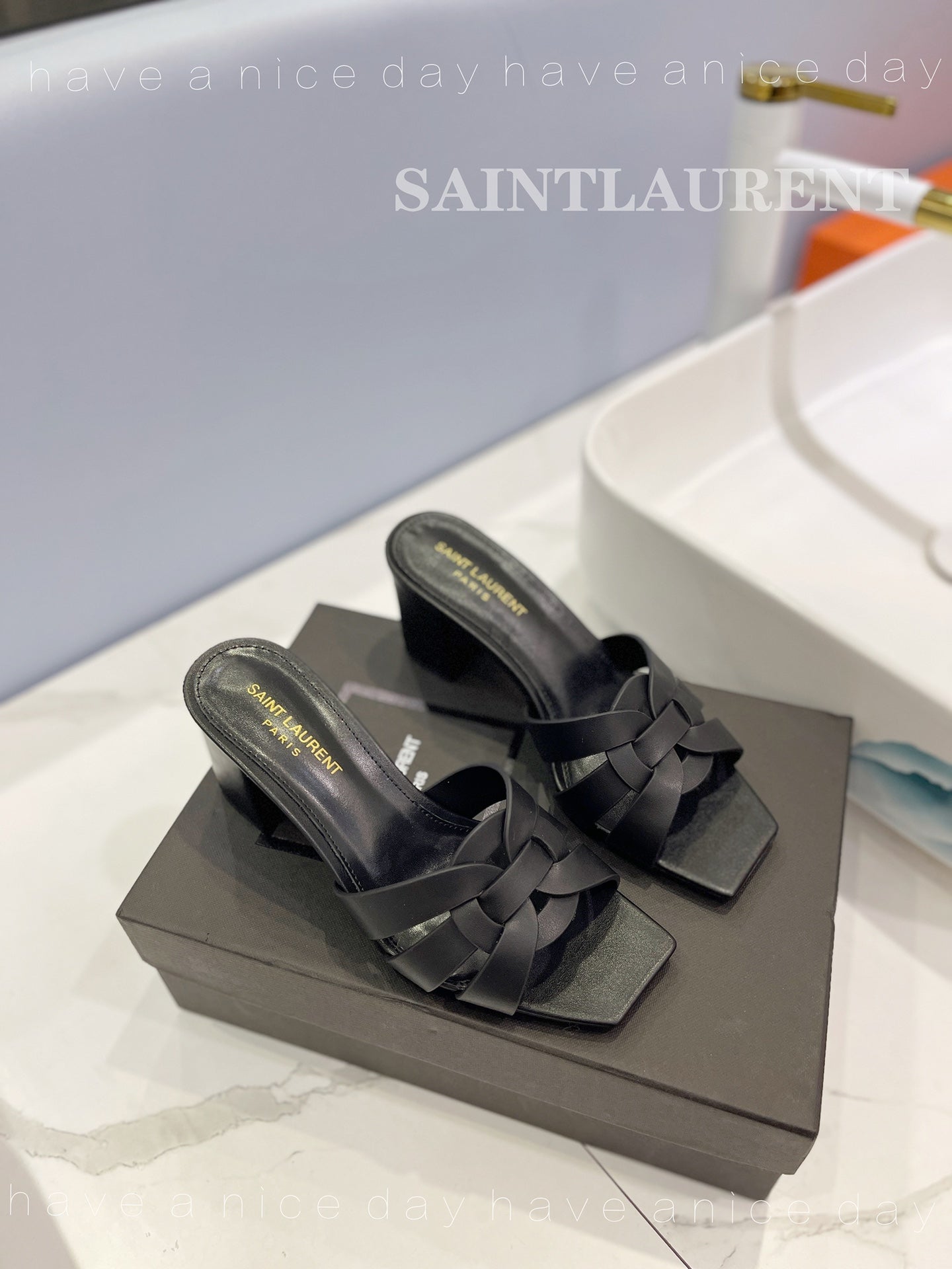 Saint Laurent