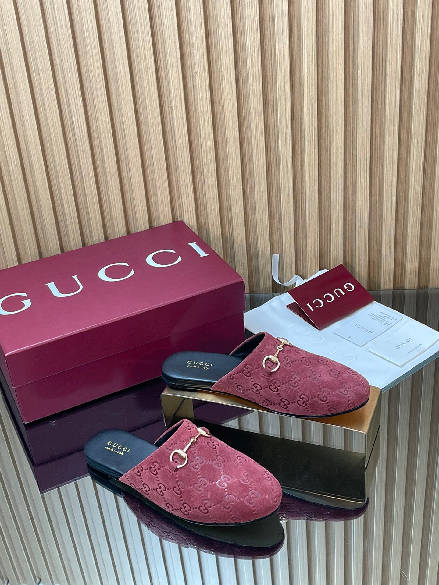 Gucci