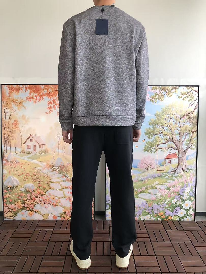 L🔥SWEATER