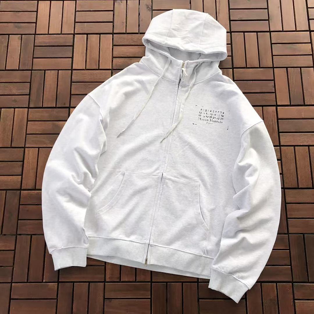 M🔥IS🔥N M🔥R🔥IE🔥A HOODIE