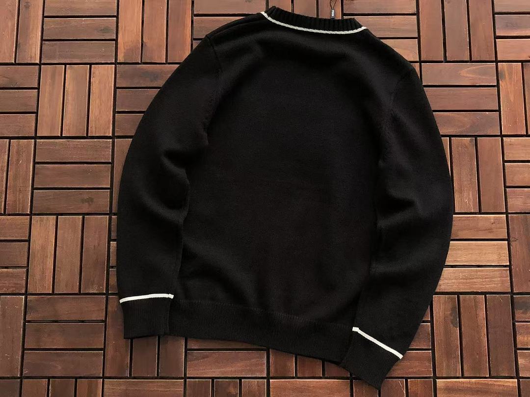 F🔥🔥D🔥SWEATER