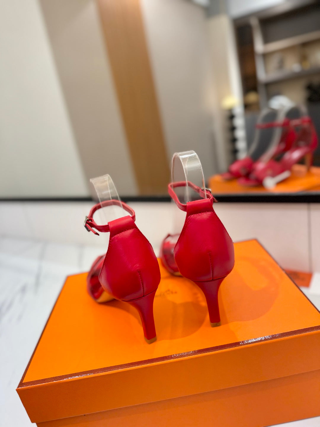 Hermès