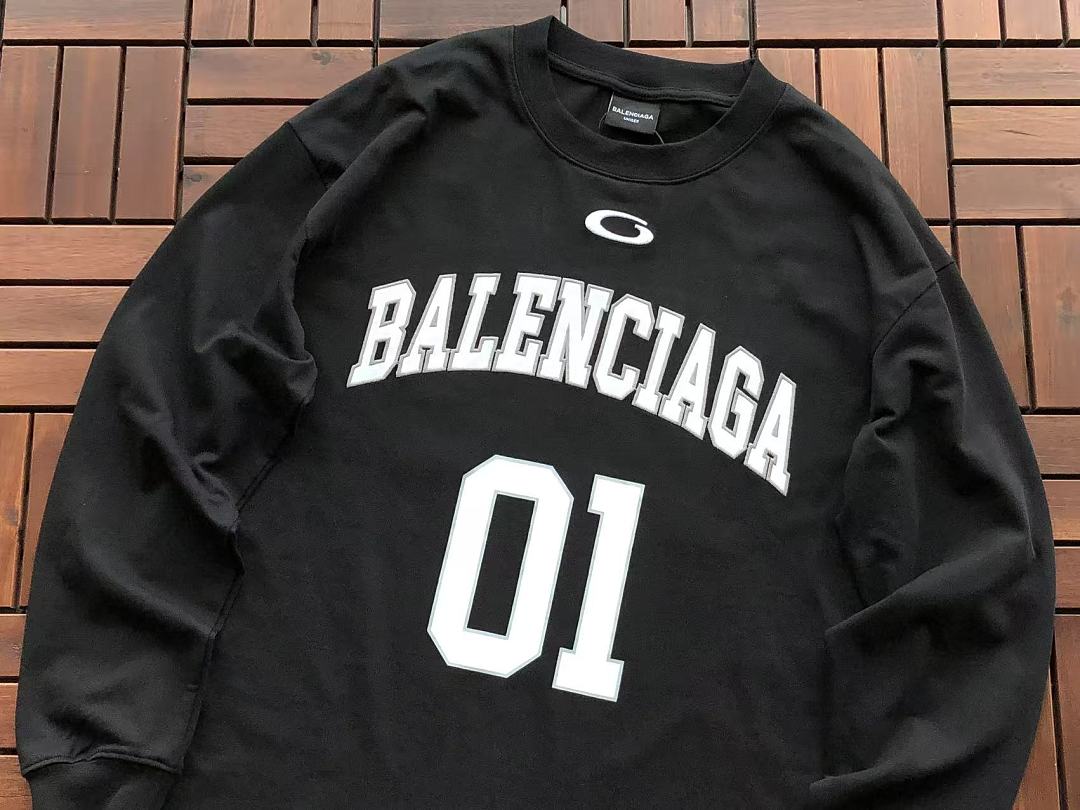 B🔥L🔥🔥🔥IA🔥A LONG-SLEEVE