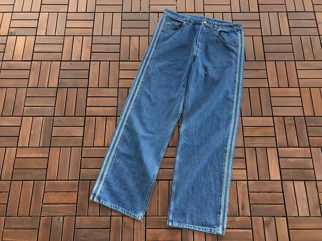 TOP ￥ 268 PANTS ￥ 258 🔥DI🔥AS JACKET JEANS