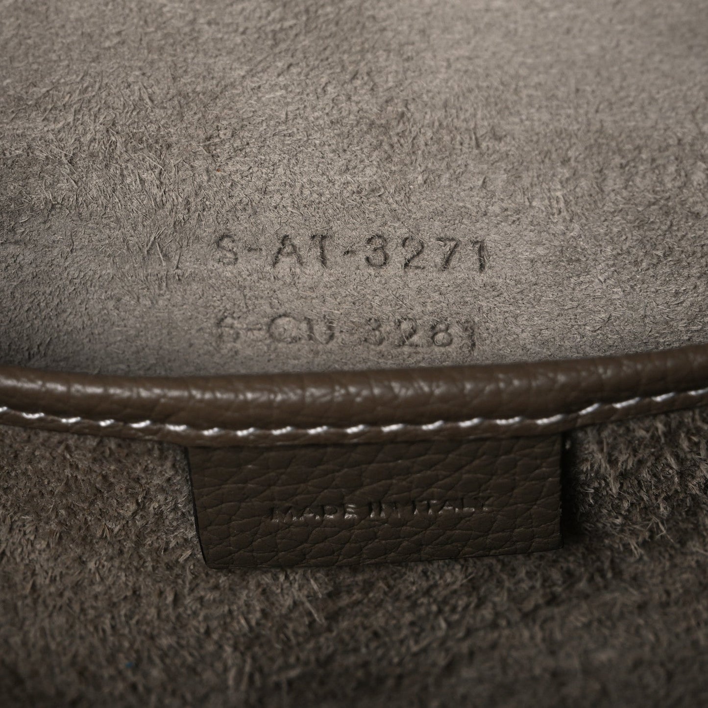 Drummed Calfskin Nano Luggage Souris