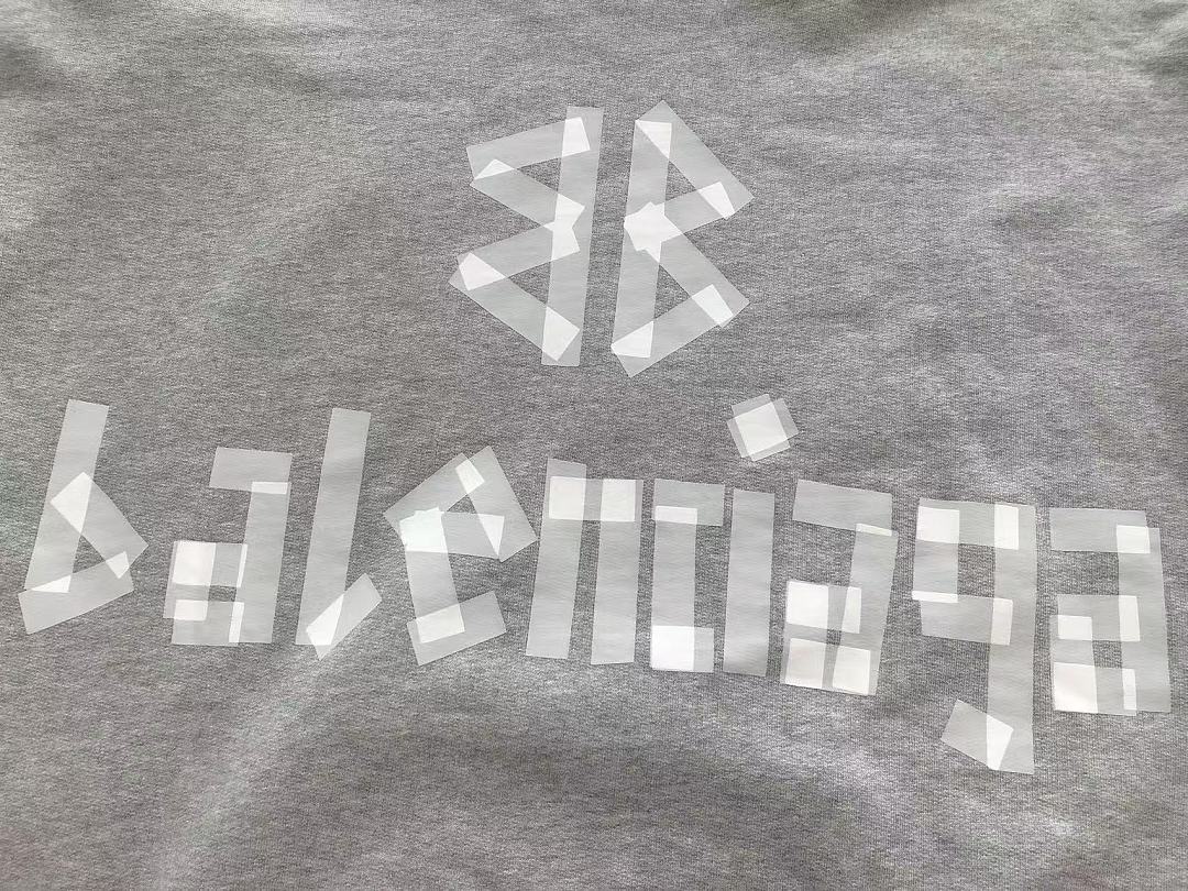 B🔥L🔥🔥🔥IA🔥A HOODIE