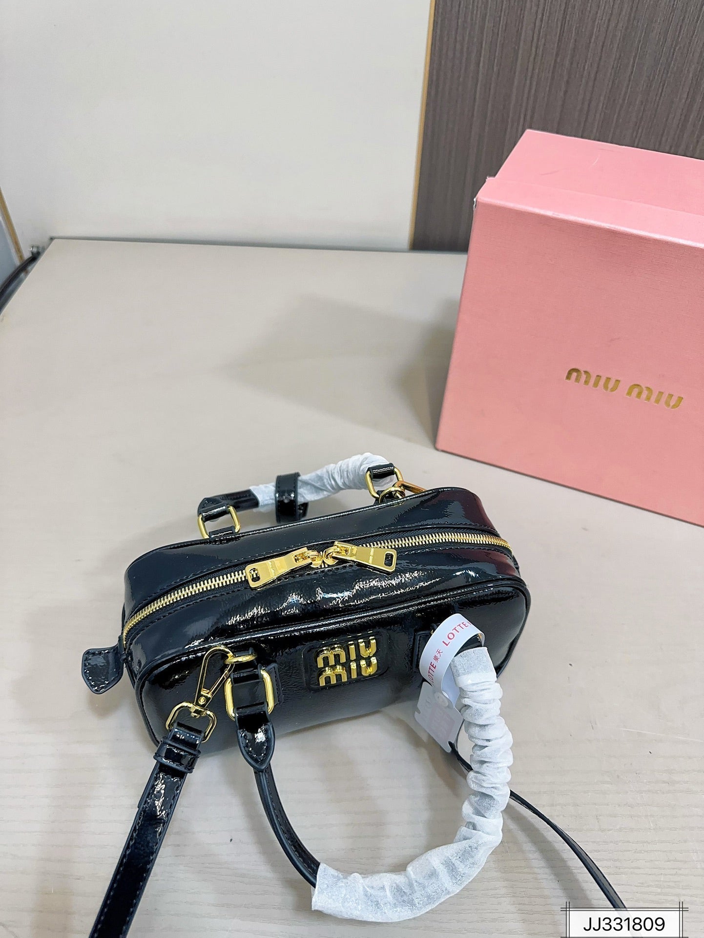 Miu Miu