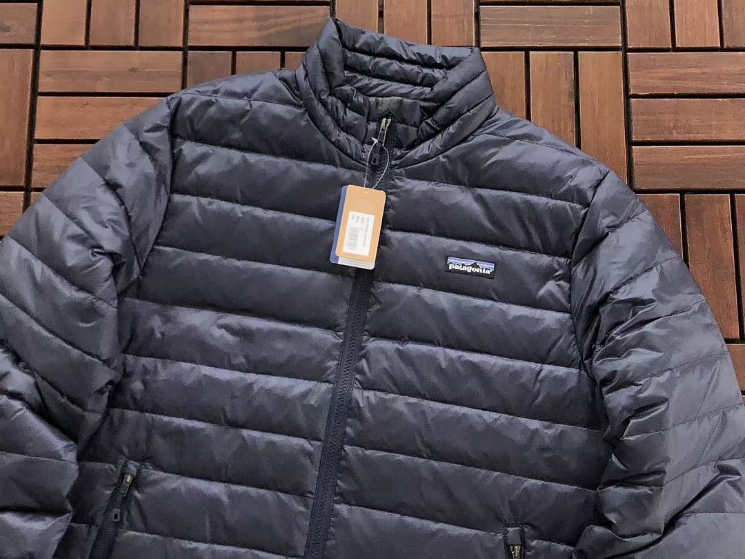 P🔥TAG🔥N🔥A DOWN JACKET
