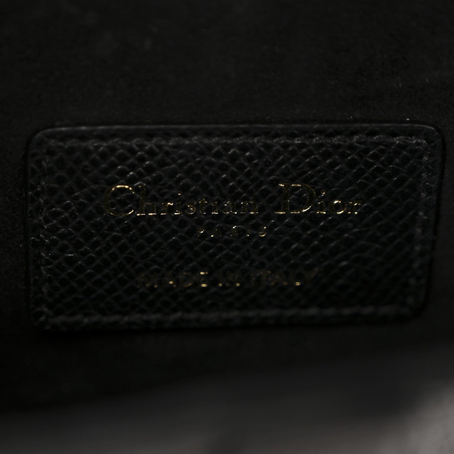 DIOR