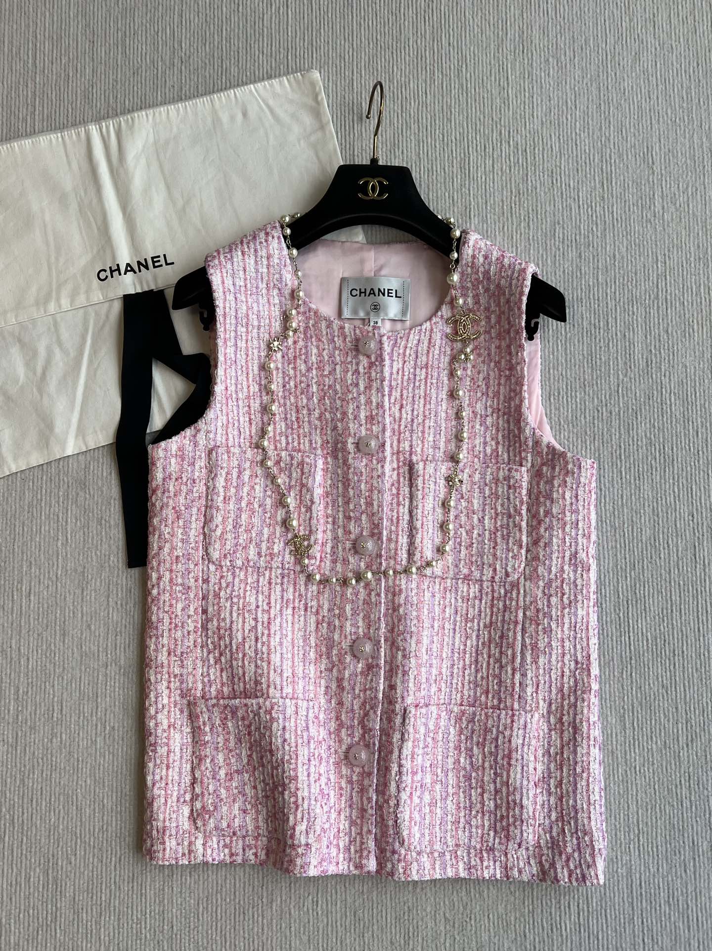 CHANEL