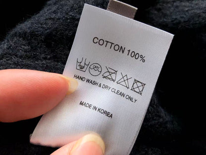 FAR SWEATER