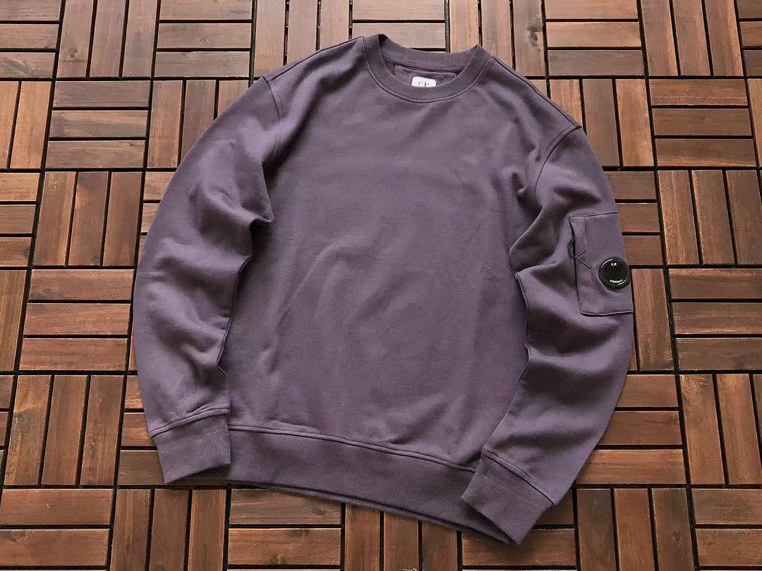 C.P. SWEATER