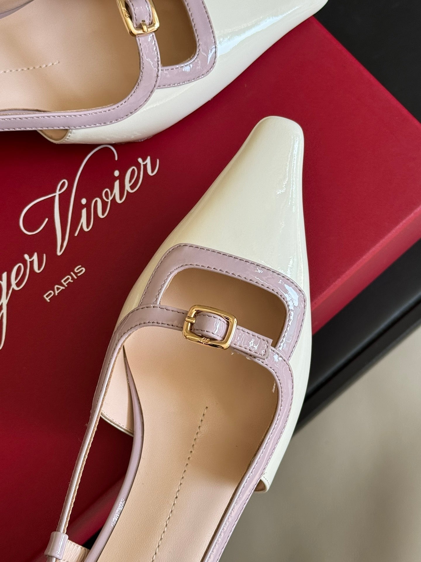 Roger Vivier