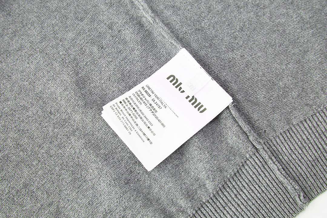 CAMISETA MIU M!U - 285