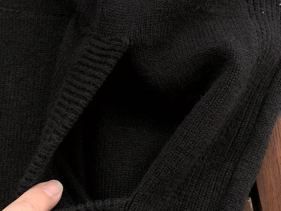 ST🔥🔥E SWEATER