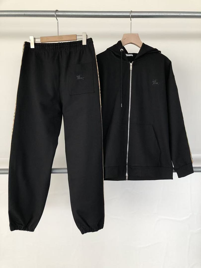 TOP￥~215 PANTS ￥~185 B🔥RB🔥RRY HOODIE TROUSERS